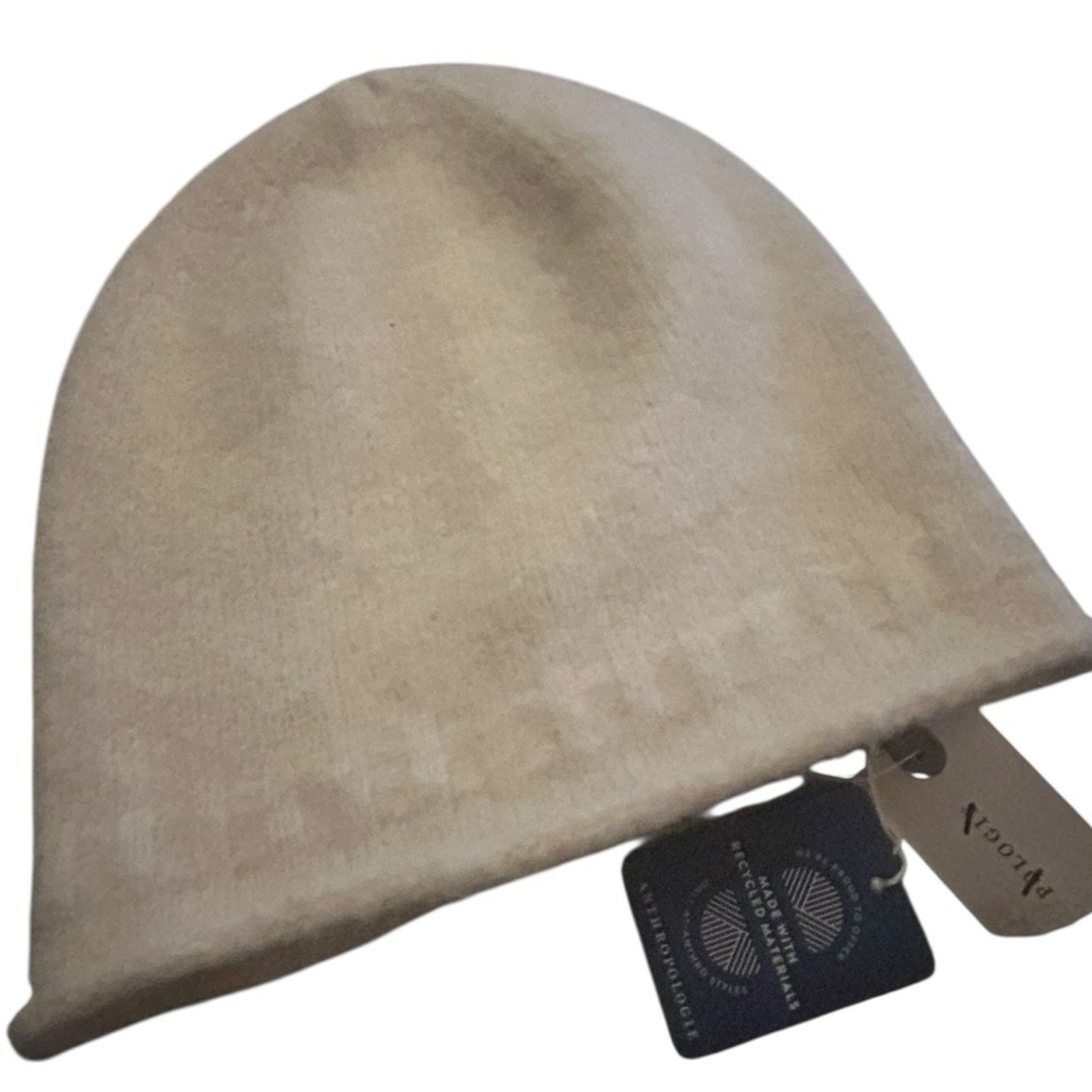New Anthropologie wool blend knit hat Greek key recycled material cream